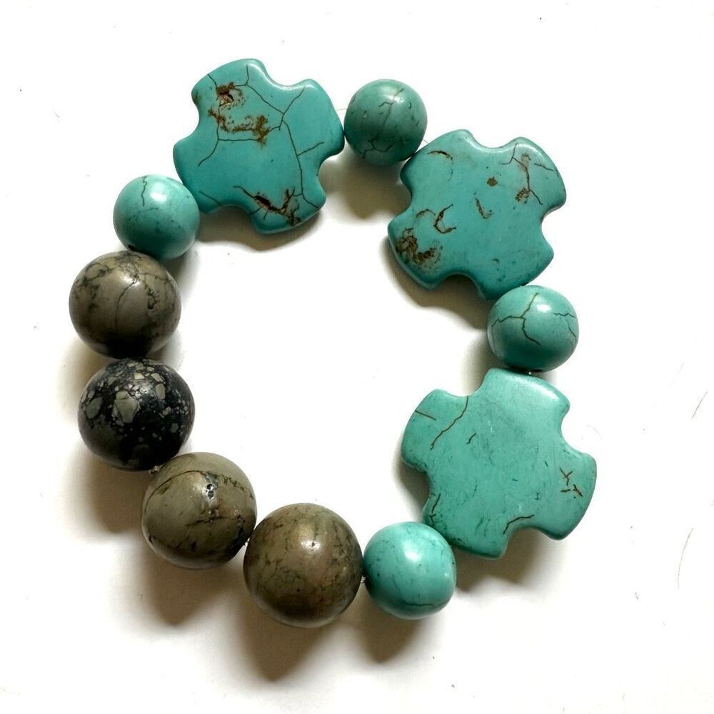 Howlite cross beaded natural stones bracelet